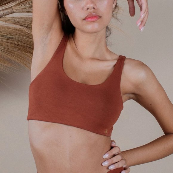 Indigo Luna LAYLA FLARES SPICE Yoga Set in Spice - Picture 3 of 9